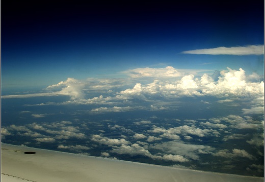 In the air #01 (15585 visites, score 7.51) In the air #01