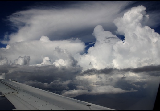 In the air #05 (12602 visites, score 6.17) In the air #05